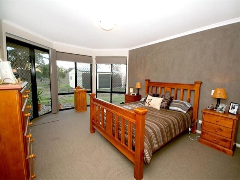 3 Mercedes Drive, Highfields QLD 4352