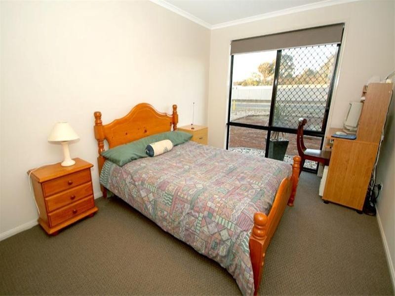 3 Mercedes Drive, Highfields QLD 4352