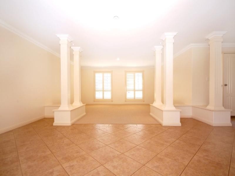 5 Perry Road, Cabarlah QLD 4352