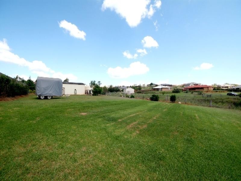 13 Denaid Street, Highfields QLD 4352