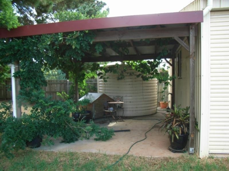 9 Arcadia Court, Highfields QLD 4352