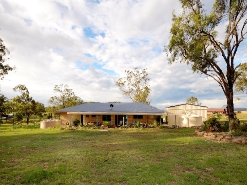 66 Highland Park Road, Meringandan West QLD 4352
