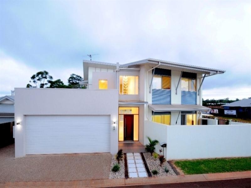 2/26 Andersson Court, Highfields QLD 4352