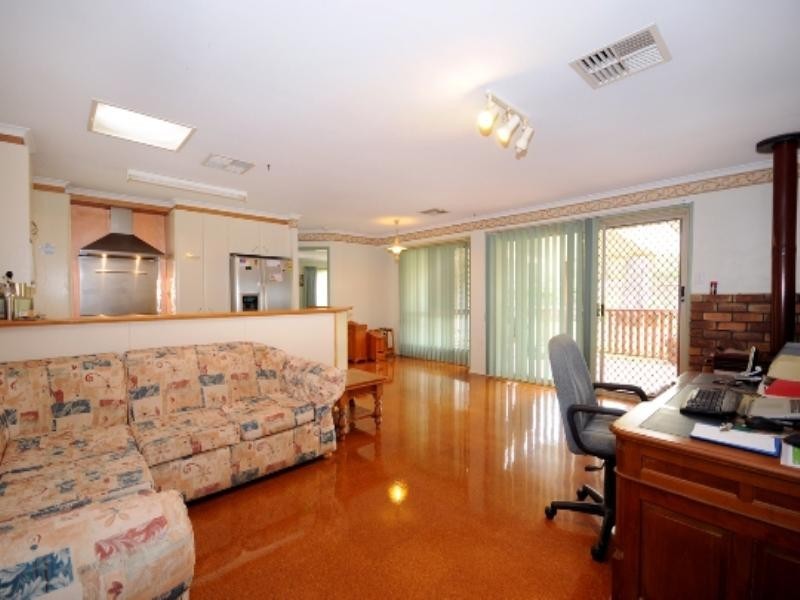 12 Orange Grove Road, Highfields QLD 4352