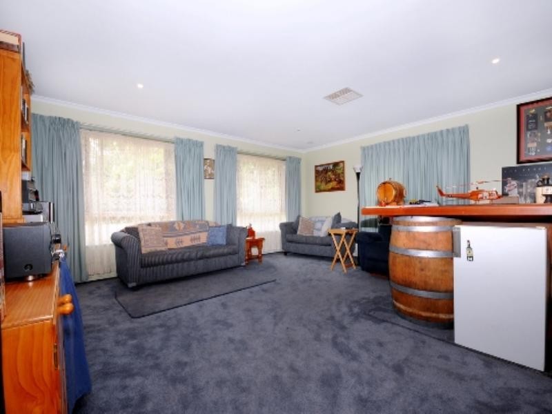 12 Orange Grove Road, Highfields QLD 4352