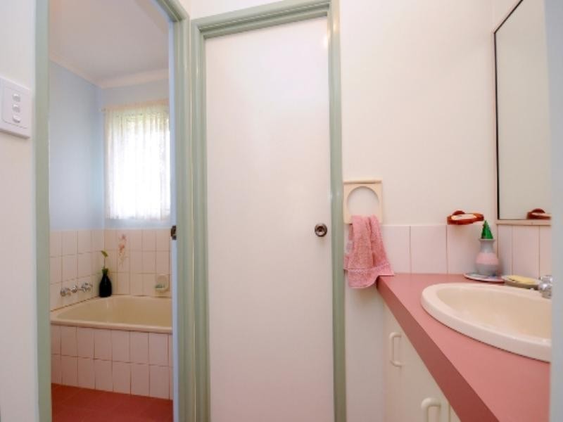 12 Orange Grove Road, Highfields QLD 4352