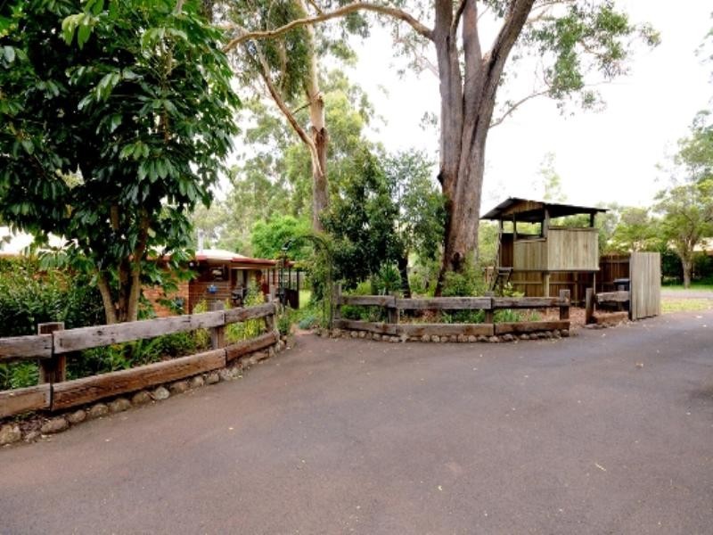 12 Orange Grove Road, Highfields QLD 4352