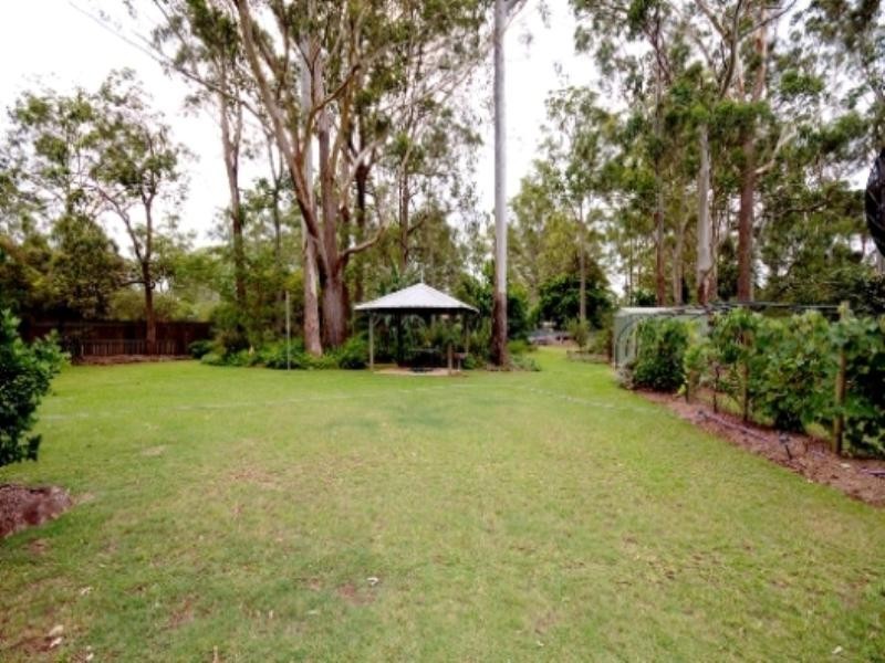 12 Orange Grove Road, Highfields QLD 4352
