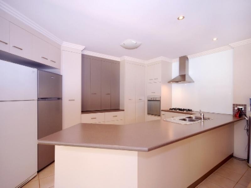 18 Highfields Road, Highfields QLD 4352