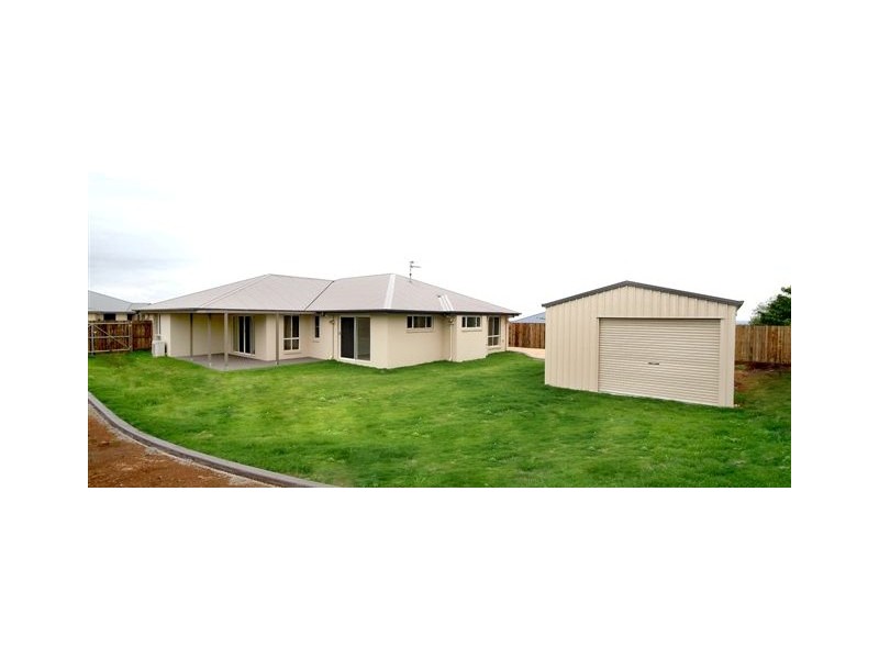 16 Honeyeater Drive, Highfields QLD 4352
