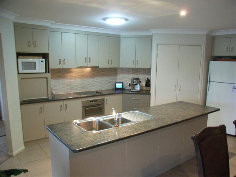 2 Jonathan Street, Highfields QLD 4352