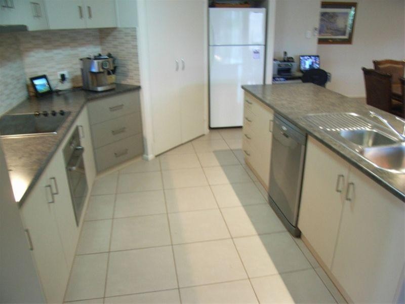 2 Jonathan Street, Highfields QLD 4352