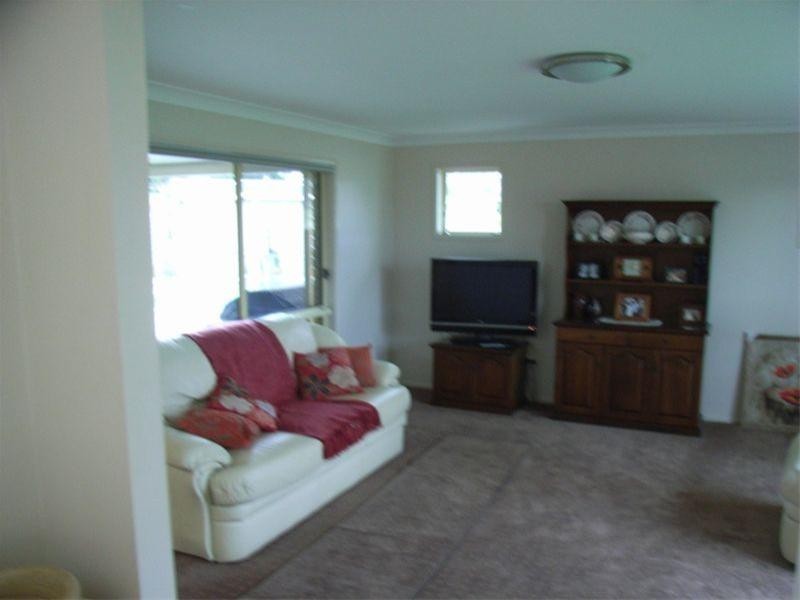 2 Jonathan Street, Highfields QLD 4352