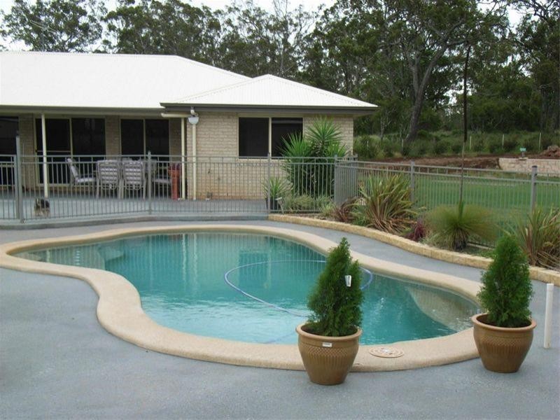 2 Jonathan Street, Highfields QLD 4352