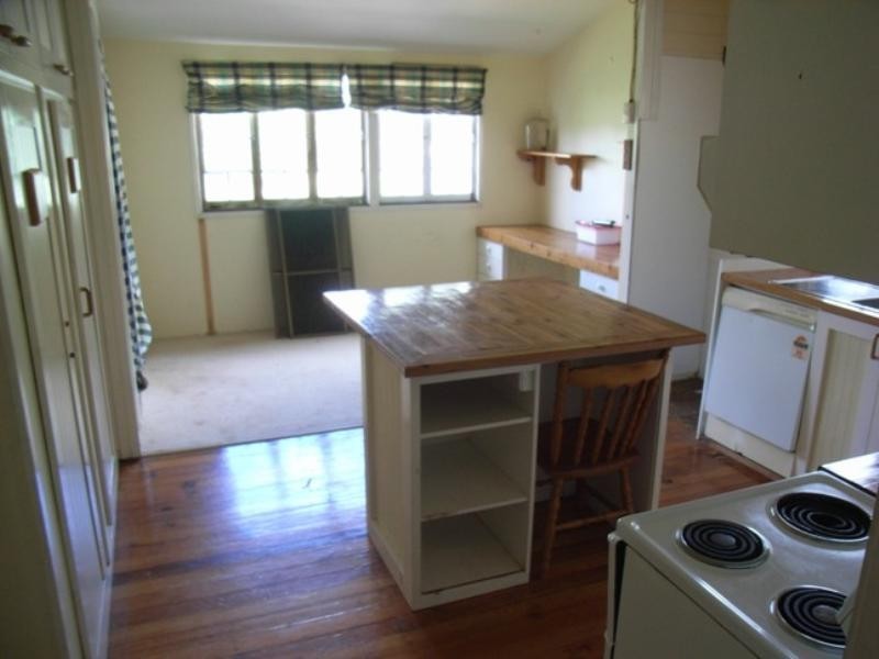 115 Glencoe Yalangur Road, Meringandan West QLD 4352