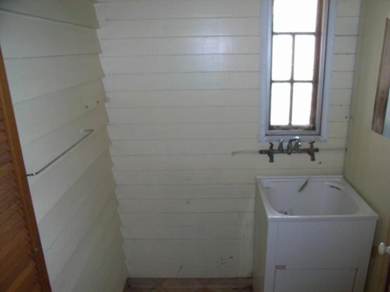 115 Glencoe Yalangur Road, Meringandan West QLD 4352