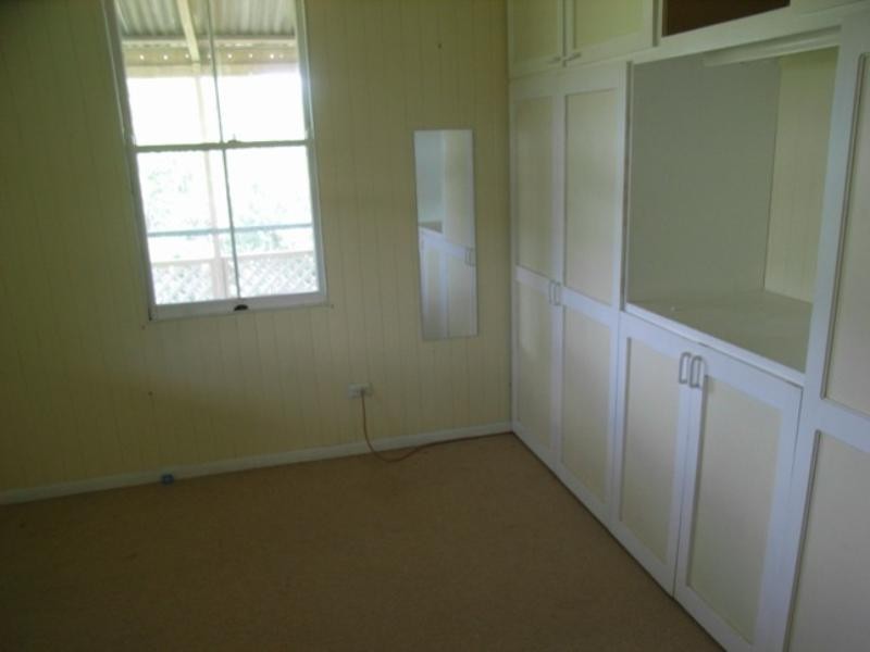 115 Glencoe Yalangur Road, Meringandan West QLD 4352