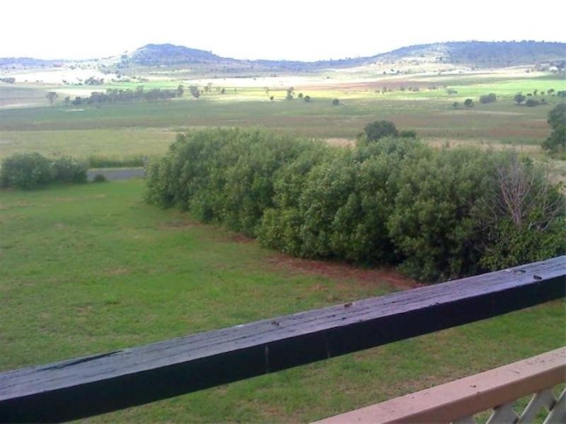 115 Glencoe Yalangur Road, Meringandan West QLD 4352