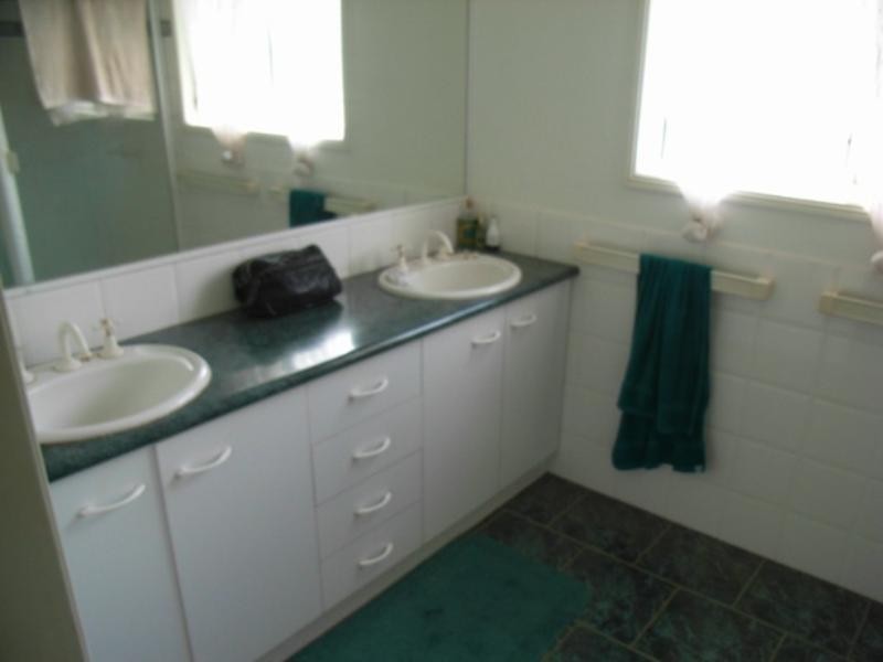 117 Happy Valley Road, Cabarlah QLD 4352