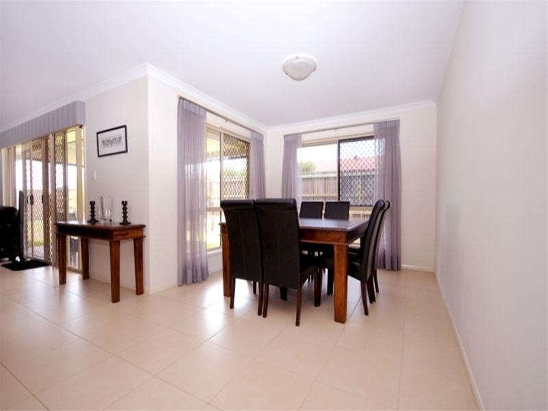 72 Smythe Drive, Highfields QLD 4352