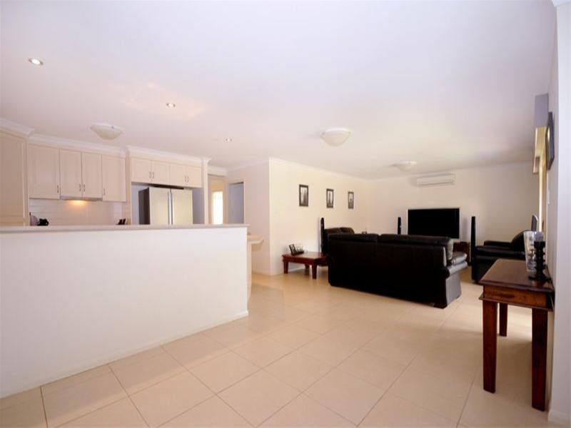 72 Smythe Drive, Highfields QLD 4352