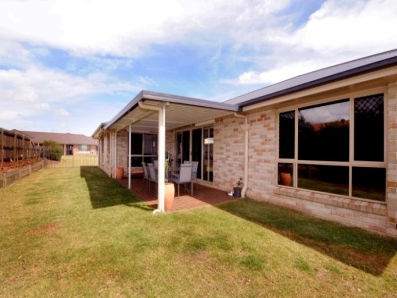 72 Smythe Drive, Highfields QLD 4352