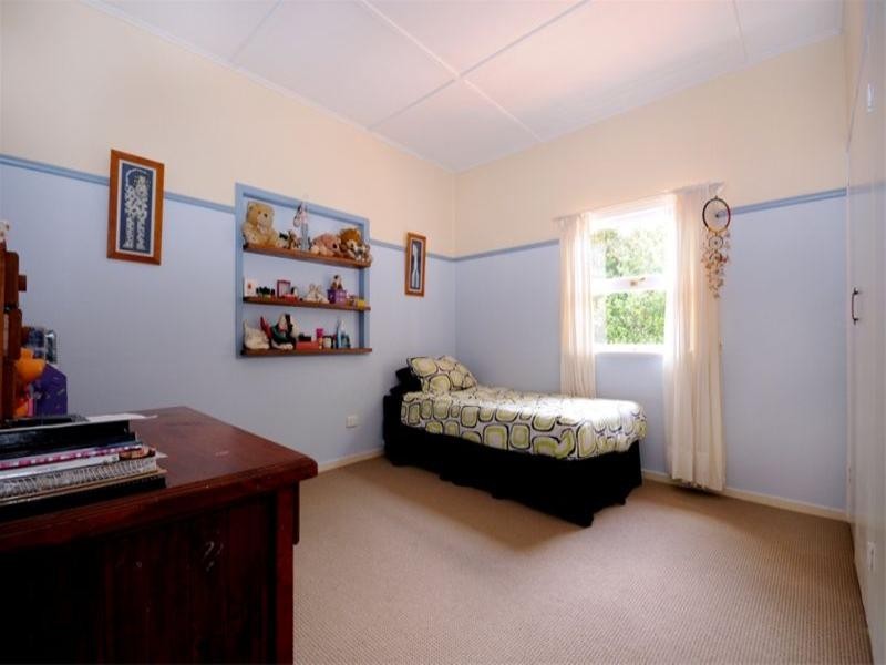 35 Butt Street, Harristown QLD 4350