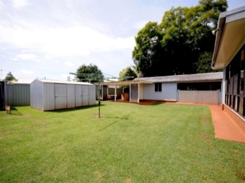 35 Butt Street, Harristown QLD 4350