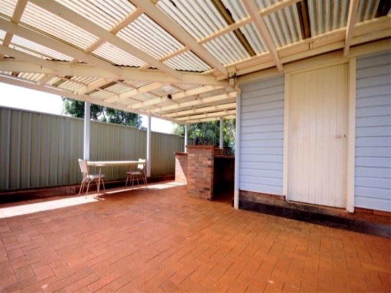 35 Butt Street, Harristown QLD 4350