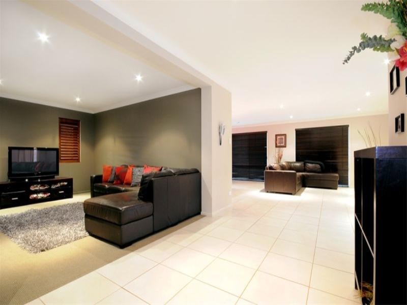 34 Smythe Drive, Highfields QLD 4352