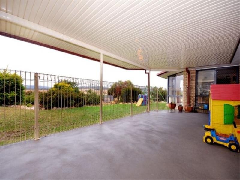 22 Arcane Drive, Gowrie Junction QLD 4352
