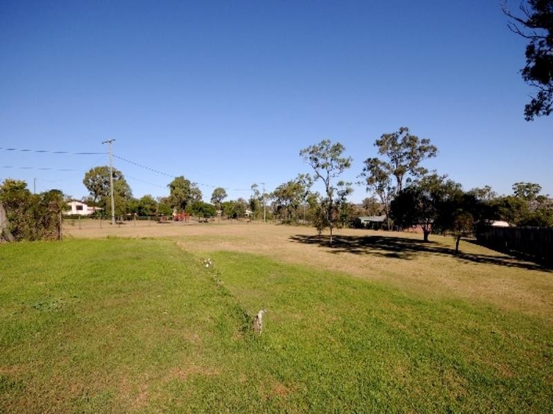 3 Kikuyu Court, Meringandan West QLD 4352