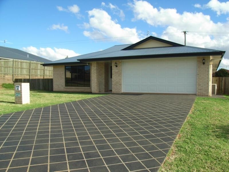 26 Smythe Drive, Highfields QLD 4352