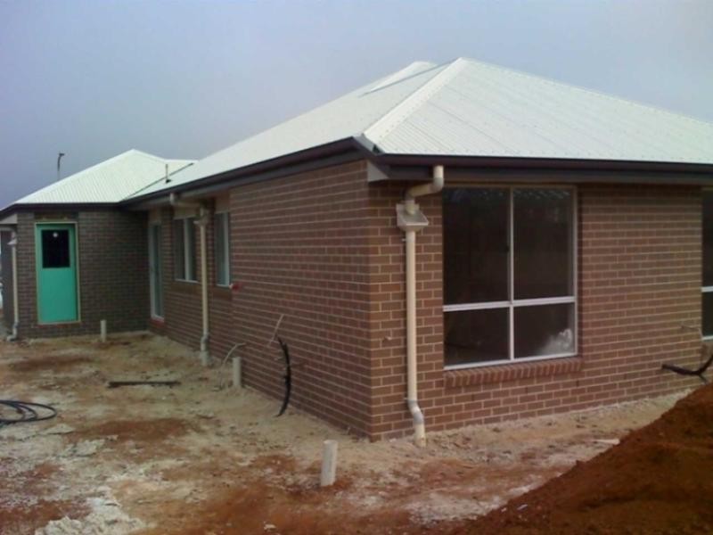 6 Plover Court, Highfields QLD 4352