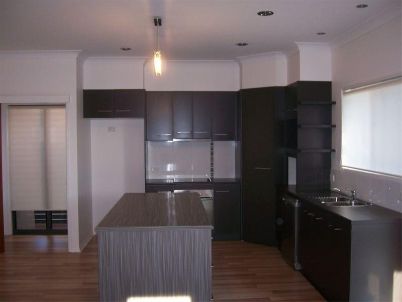 3/11 Susie Court, Highfields QLD 4352