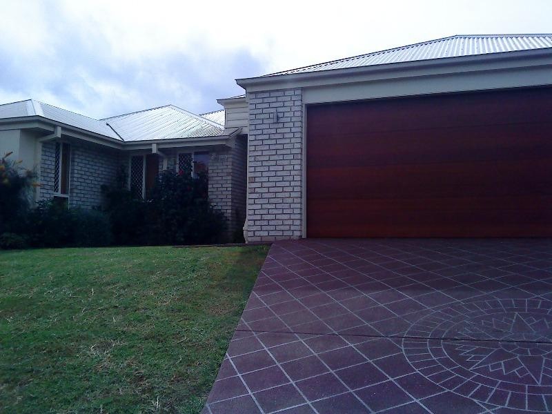 8 Kestral Drive, Highfields QLD 4352