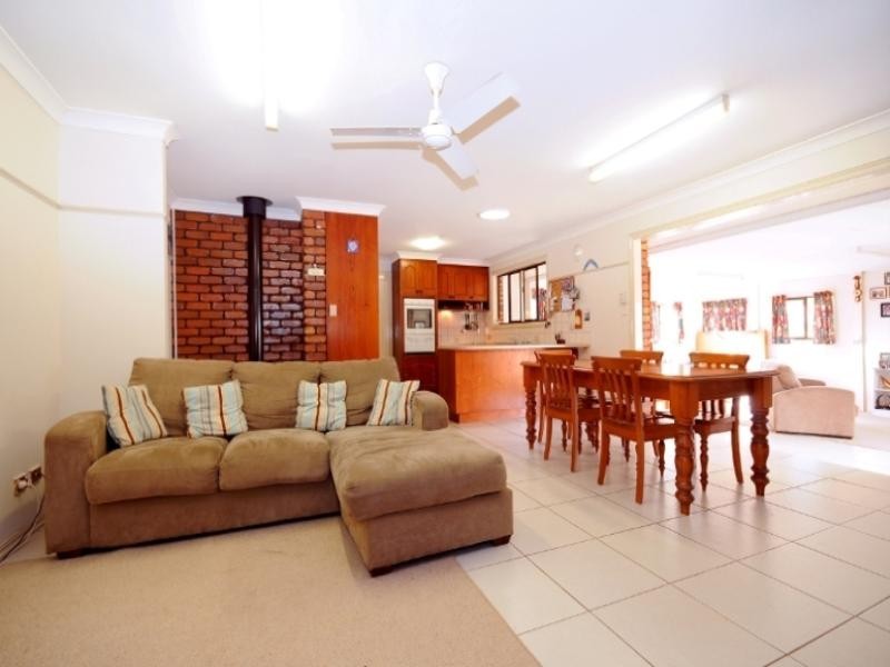 6B Mott Crescent, Toowoomba QLD 4350