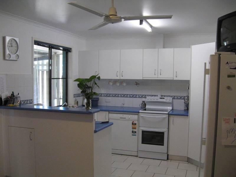 21 Clifford Street, Meringandan QLD 4352