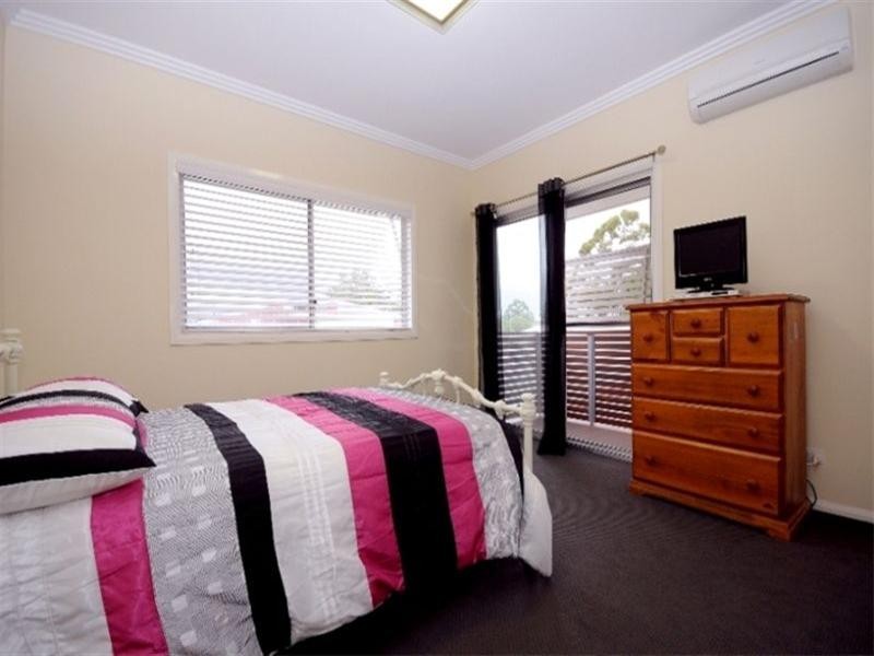 2/26 Andersson Court, Highfields QLD 4352