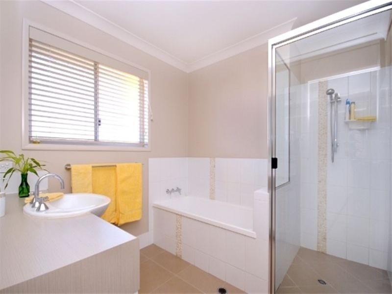 53 Smythe Drive, Highfields QLD 4352