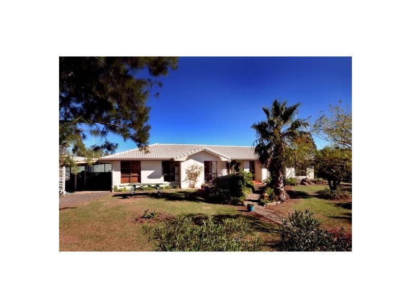 21 Clifford Street, Meringandan West QLD 4352