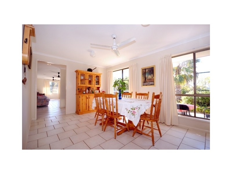 21 Clifford Street, Meringandan West QLD 4352