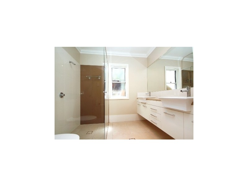 9 Mina Street, Rangeville QLD 4350