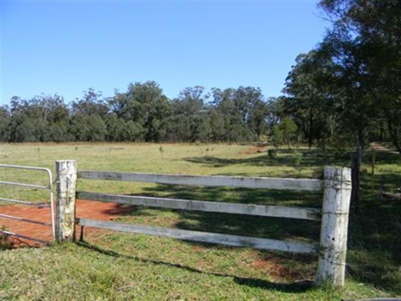 Cnr Alf & Jonas Road, Geham QLD 4352