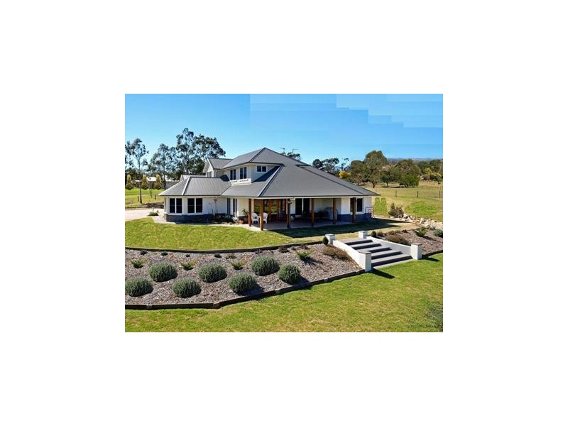 25 Quinlan Road, Blue Mountain Heights QLD 4350