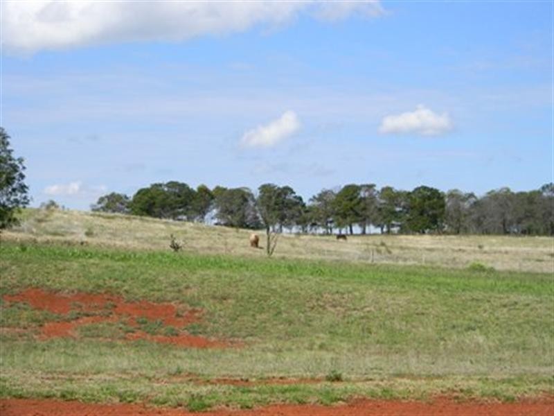 Lot 32, Lot 32 Meringandan Road, Kleinton QLD 4352