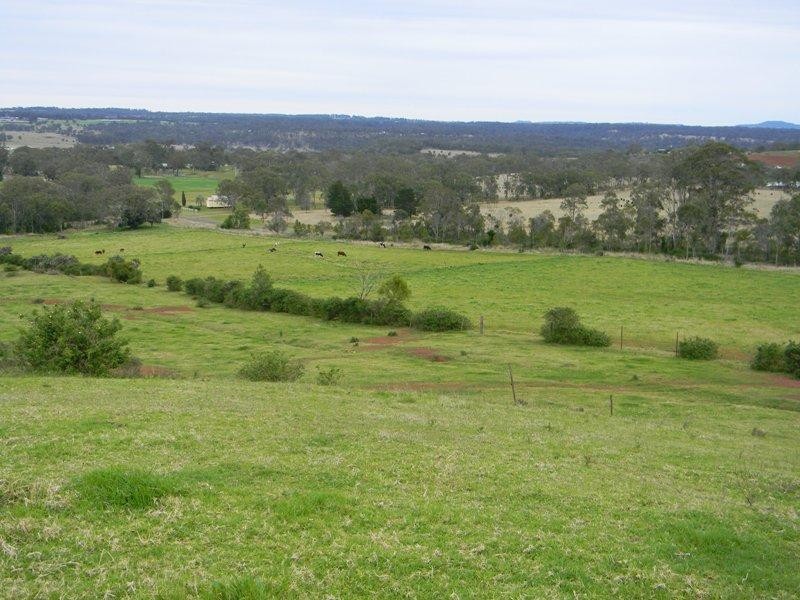 70 Pioneer Road, Geham QLD 4352