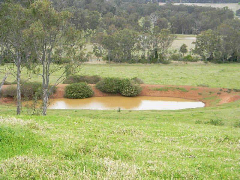 70 Pioneer Road, Geham QLD 4352