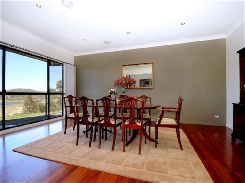 Groomsville QLD 4352