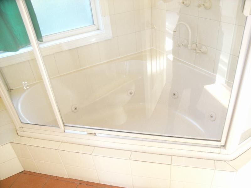 25 Granada Drive, Highfields QLD 4352